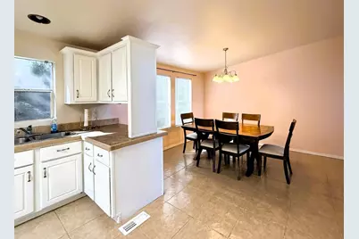 1924 E Blackberry Lane, Huachuca City, AZ 85616 - Photo 18