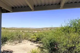 1924 E Blackberry Ln, Huachuca City, AZ 85616 - Photo 4