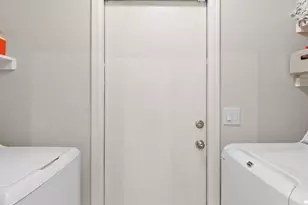 6908 W Sierra Vista Dr, Glendale, AZ 85303 - Photo 22
