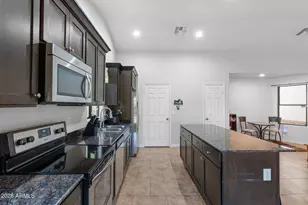 6908 W Sierra Vista Dr, Glendale, AZ 85303 - Photo 10