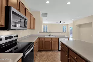 21067 E Desert Hills Circle, Queen Creek, AZ 85142 - Photo 12