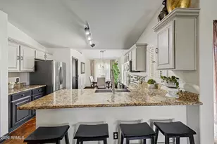 2712 W Wayland Dr, Phoenix, AZ 85041 - Photo 6