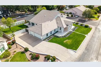 1321 W Gardenia Avenue, Phoenix, AZ 85021 - Photo 92