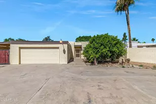 3213 W Sahuaro Dr, Phoenix, AZ 85029 - Photo 1