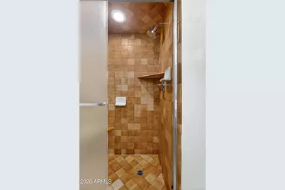 2142 W Meadow Drive, Phoenix, AZ 85023 - Photo 24