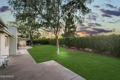 2142 W Meadow Drive, Phoenix, AZ 85023 - Photo 40