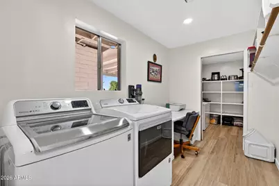 2142 W Meadow Drive, Phoenix, AZ 85023 - Photo 30