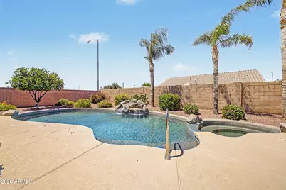 10852 W Harmony Lane, Peoria, AZ 85373 - Photo 34