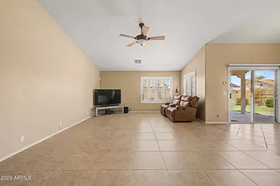 10852 W Harmony Lane, Peoria, AZ 85373 - Photo 6