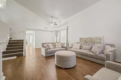 12926 W Cheery Lynn Road, Avondale, AZ 85392 - Photo 4