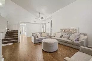 12926 W Cheery Lynn Rd, Avondale, AZ 85392 - Photo 4