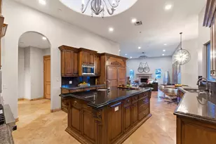 9071 N 53rd Pl, Paradise Valley, AZ 85253 - Photo 14