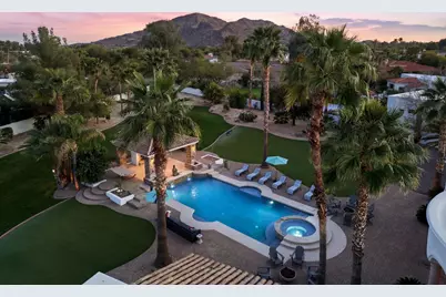9071 N 53rd Place, Paradise Valley, AZ 85253 - Photo 2