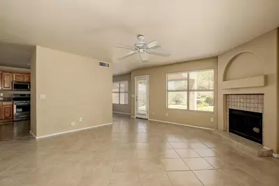 4726 E Mossman Road, Phoenix, AZ 85050 - Photo 2