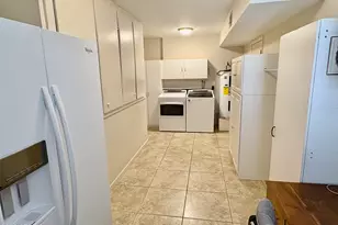 9310 W Hidden Valley Cir, Sun City, AZ 85351 - Photo 18