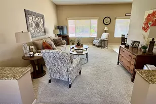 9310 W Hidden Valley Cir, Sun City, AZ 85351 - Photo 8