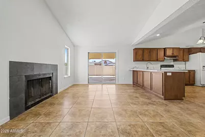 6937 W Sheila Lane, Phoenix, AZ 85033 - Photo 18