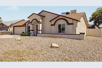 6937 W Sheila Lane, Phoenix, AZ 85033 - Photo 4