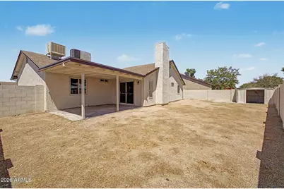 6937 W Sheila Lane, Phoenix, AZ 85033 - Photo 36