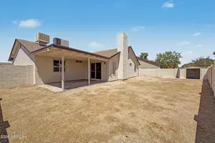 6937 W Sheila Ln, Phoenix, AZ 85033 - Photo 36