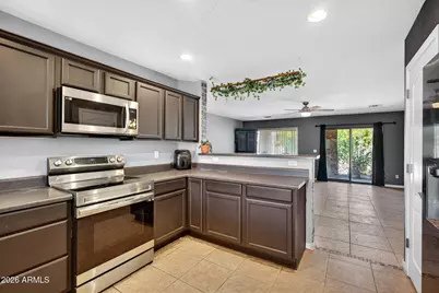 528 S 111th Place, Mesa, AZ 85208 - Photo 8