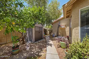 6127 E Portia St, Mesa, AZ 85215 - Photo 32