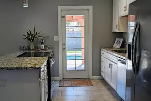 1711 S Hardy Dr, Tempe, AZ 85281 - Photo 8