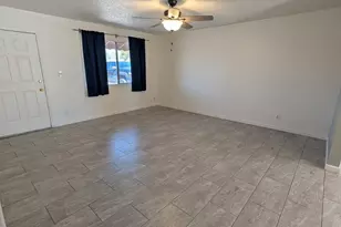 1711 S Hardy Dr, Tempe, AZ 85281 - Photo 4