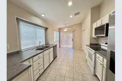 1325 E Cathedral Rock Drive, Phoenix, AZ 85048 - Photo 6