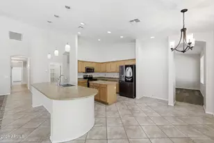 8216 W Crocus Dr, Peoria, AZ 85381 - Photo 12