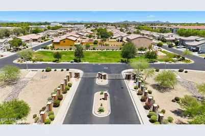 8216 W Crocus Drive, Peoria, AZ 85381 - Photo 2