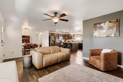 19401 N 7th Street #137, Phoenix, AZ 85024 - Photo 2