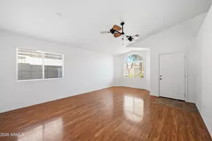 45498 W Sky Ln, Maricopa, AZ 85139 - Photo 4