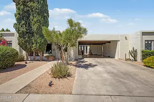 4316 E Piccadilly Rd, Phoenix, AZ 85018 - Photo 2