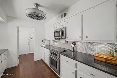 4316 E Piccadilly Road, Phoenix, AZ 85018 - Photo 14