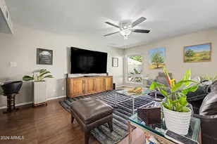 4316 E Piccadilly Rd, Phoenix, AZ 85018 - Photo 8