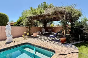 10401 W Desert Rock Dr, Sun City, AZ 85351 - Photo 70