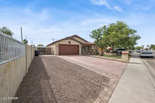 16612 North 28th Way, Phoenix, AZ 85032 - Photo 2