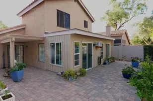8863 S Grandview Dr, Tempe, AZ 85284 - Photo 8