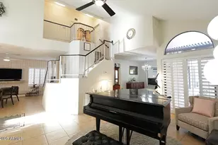 8863 S Grandview Dr, Tempe, AZ 85284 - Photo 4