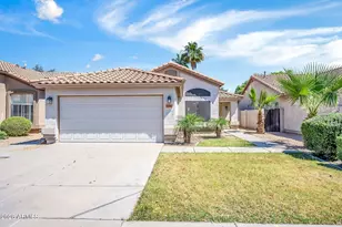 1284 W Kingbird Dr, Chandler, AZ 85286 - Photo 1