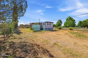 230 N 1st St, Sierra Vista, AZ 85635 - Photo 2