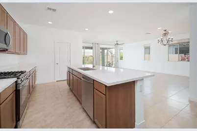 14844 S 179th Avenue, Goodyear, AZ 85338 - Photo 2