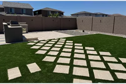 5525 W Banff Lane, Glendale, AZ 85306 - Photo 2