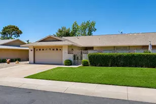19226 N Sombrero Circle, Sun City, AZ 85373 - Photo 2