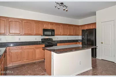9541 W Frank Avenue, Peoria, AZ 85382 - Photo 12