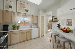 13621 W Ravenswood Dr, Sun City West, AZ 85375 - Photo 4