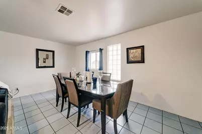 5438 W Roanoke Avenue, Phoenix, AZ 85035 - Photo 8