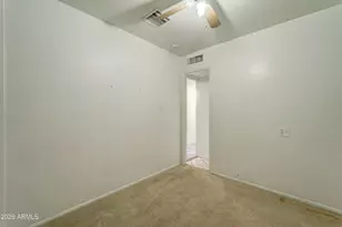 5438 W Roanoke Ave, Phoenix, AZ 85035 - Photo 22
