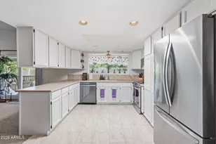 1703 S Regency Dr, Sierra Vista, AZ 85635 - Photo 12